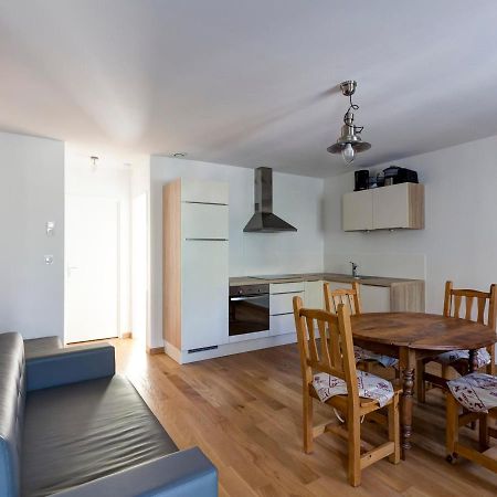 Appartement Neuf 2* Au Centre De Brides Avec Terrasse, Proche Telecabines Et Commerces - Fr-1-512-41 Exteriör bild