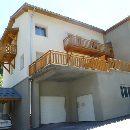 Appartement Neuf 2* Au Centre De Brides Avec Terrasse, Proche Telecabines Et Commerces - Fr-1-512-41 Exteriör bild