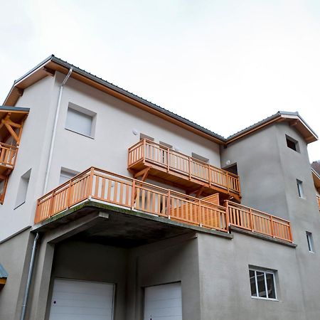 Appartement Neuf 2* Au Centre De Brides Avec Terrasse, Proche Telecabines Et Commerces - Fr-1-512-41 Exteriör bild