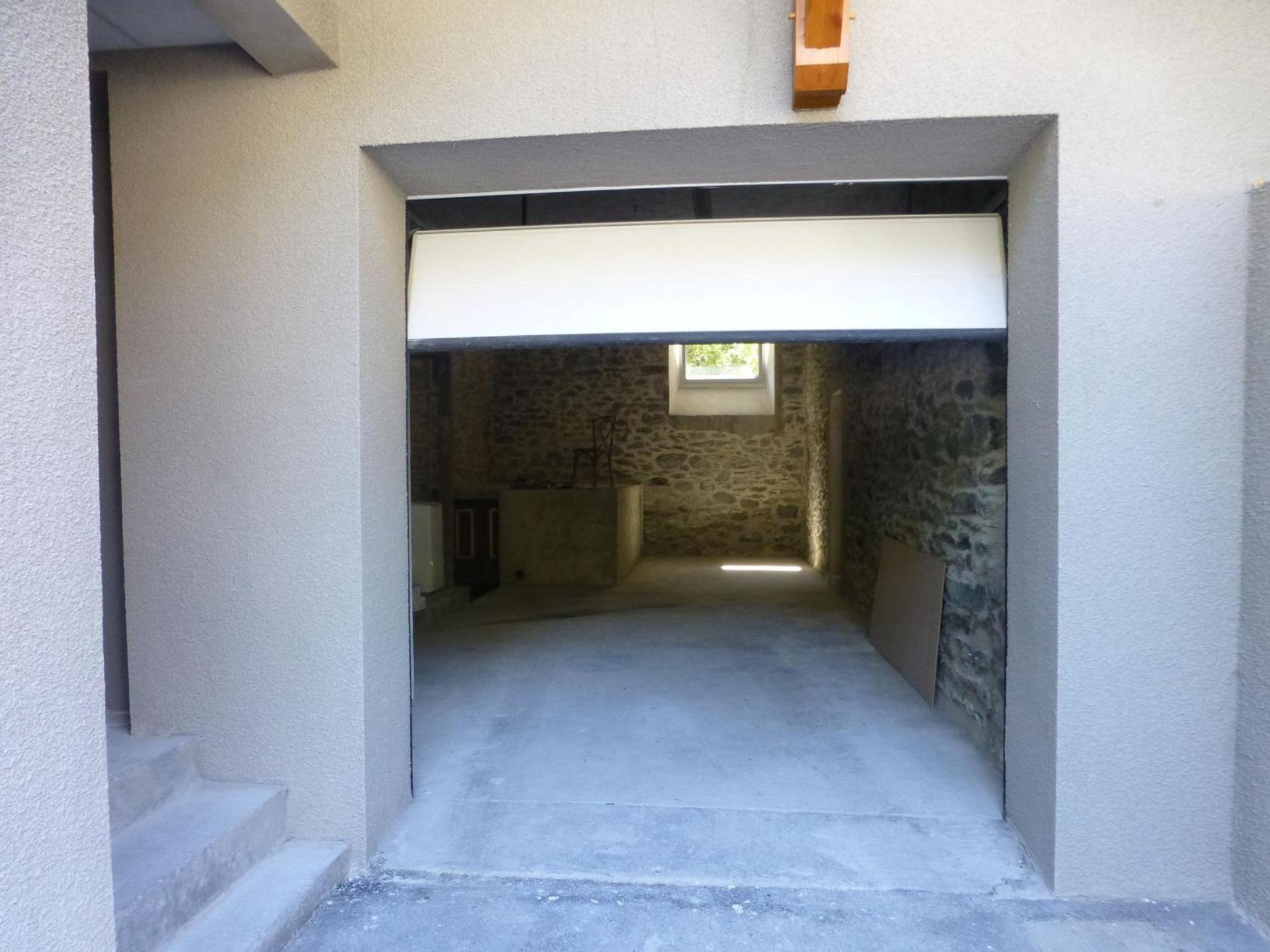 Appartement Neuf 2* Au Centre De Brides Avec Terrasse, Proche Telecabines Et Commerces - Fr-1-512-41 Exteriör bild