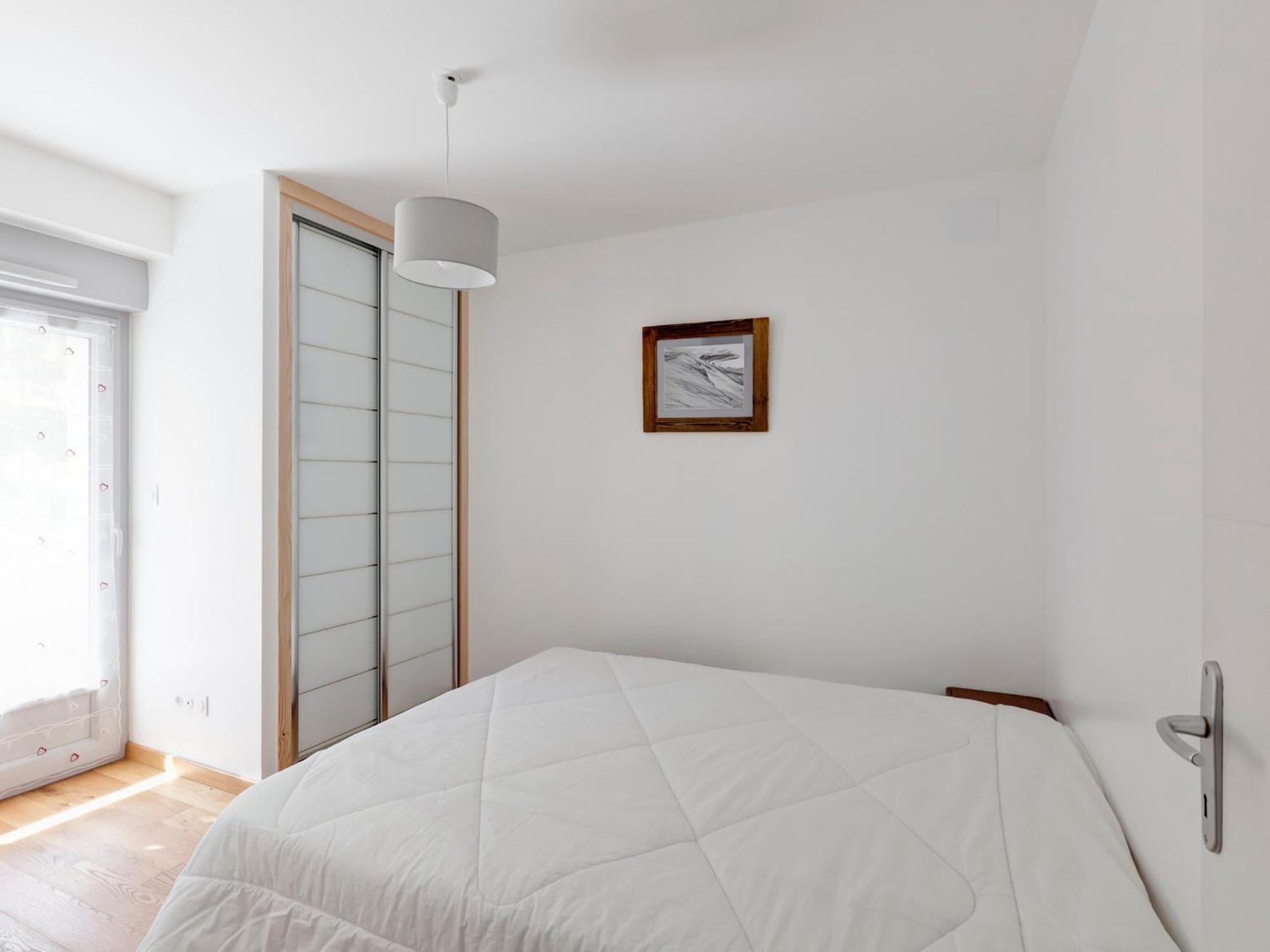 Appartement Neuf 2* Au Centre De Brides Avec Terrasse, Proche Telecabines Et Commerces - Fr-1-512-41 Exteriör bild