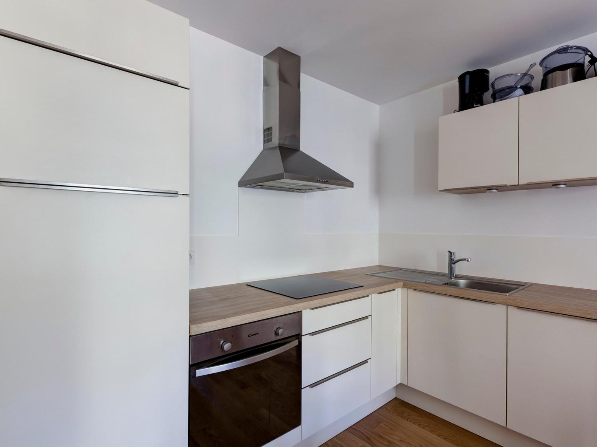 Appartement Neuf 2* Au Centre De Brides Avec Terrasse, Proche Telecabines Et Commerces - Fr-1-512-41 Exteriör bild